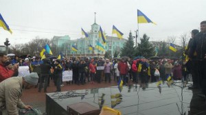 Pro-Ukraine-Protest-in-Luhansk